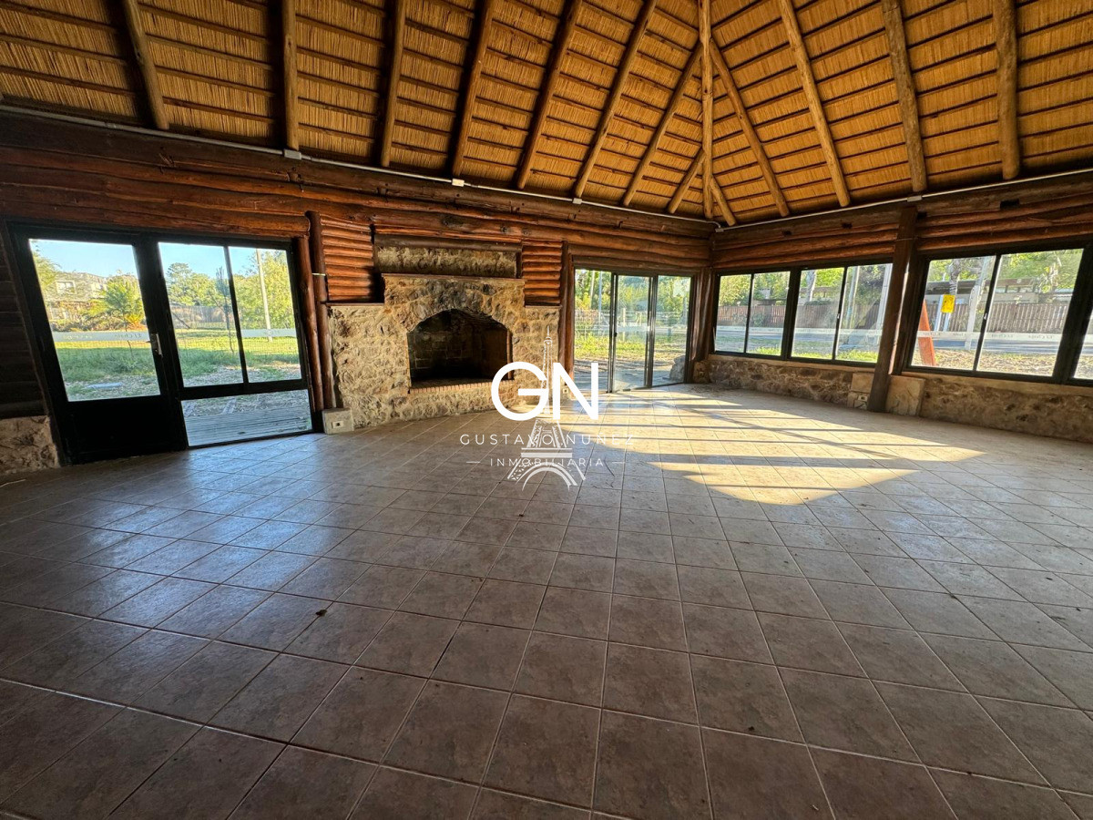 Local Comercial ID.4818 - Local comerciale en Solis