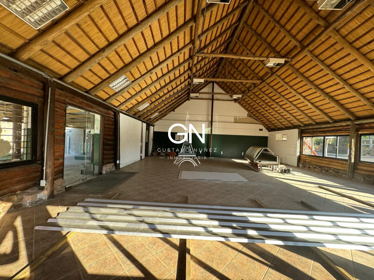 Local Comercial ID.4818 - Local comerciale en Solis