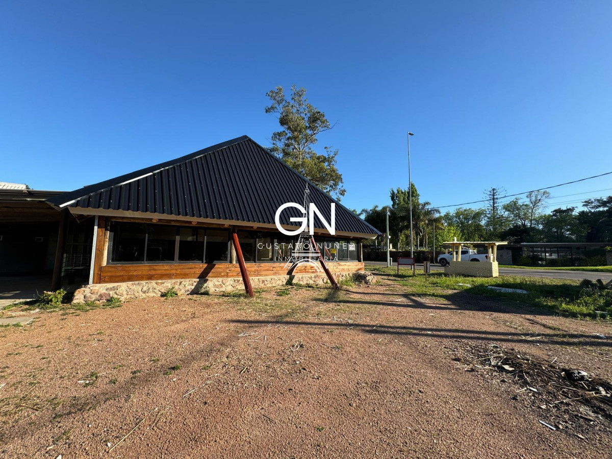 Local Comercial ID.4818 - Local comerciale en Solis