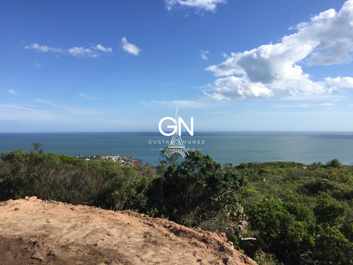 Terreno ID.3772 - Espectacular Hectárea !!