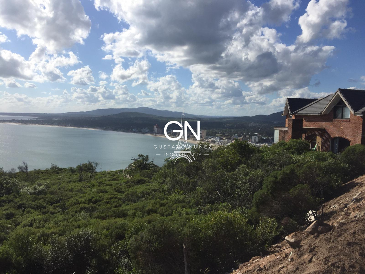 Terreno ID.3772 - Espectacular Hectárea !!