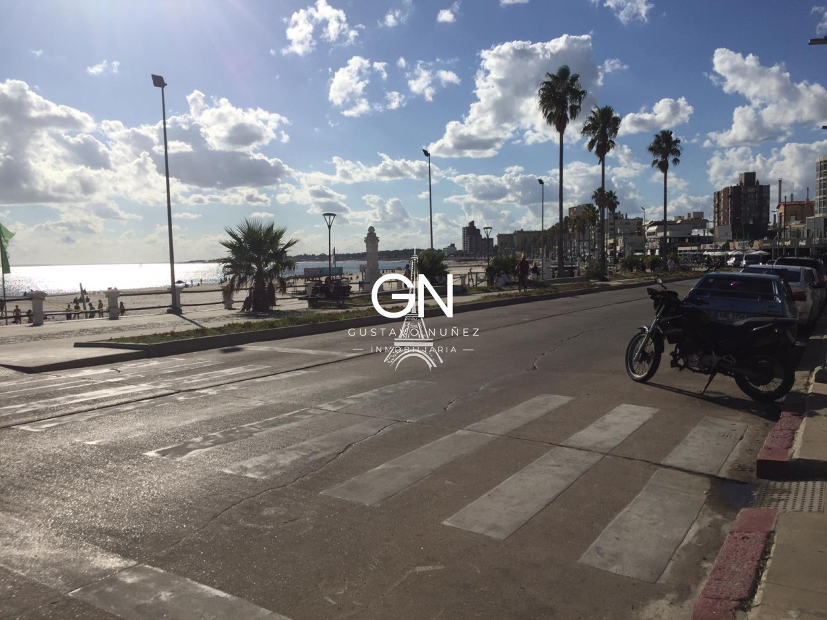 Terreno ID.3771 - Espectacular predio con salida a 2 calles