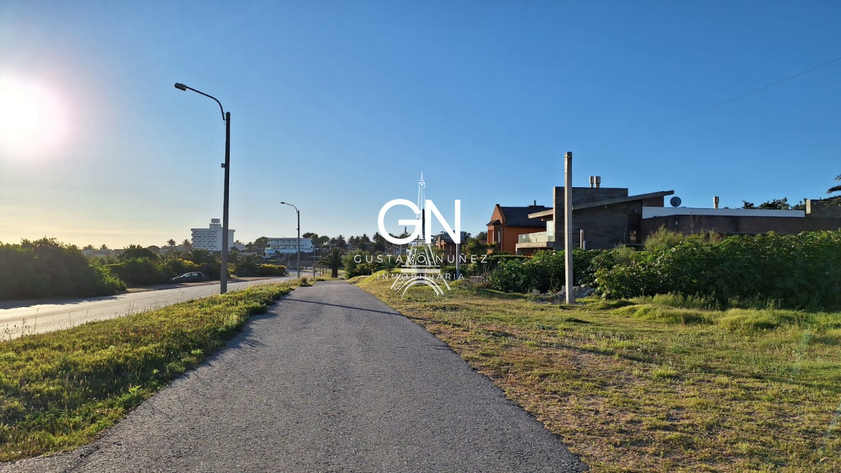 Terreno ID.3623 - Primera línea frente al mar