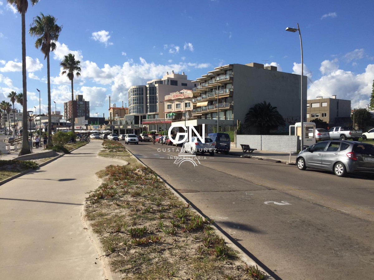 Terreno ID.3771 - Espectacular predio con salida a 2 calles