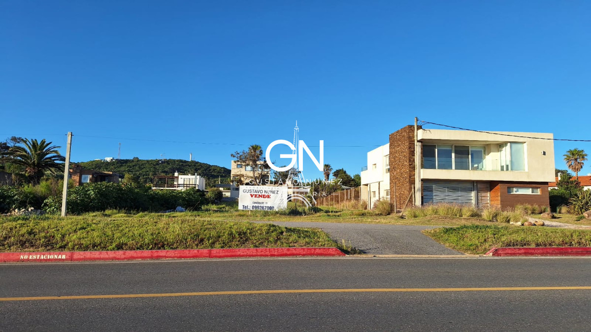 Terreno ID.3623 - Primera línea frente al mar