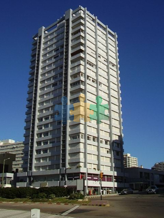 Apartamento de 1 dormitorio en Venta, parada 1 mansa a 100 metros de Gorlero   Ref : EQP5446 - GoPunta - Portal Inmobiliario de Punta del Este - Maldonado