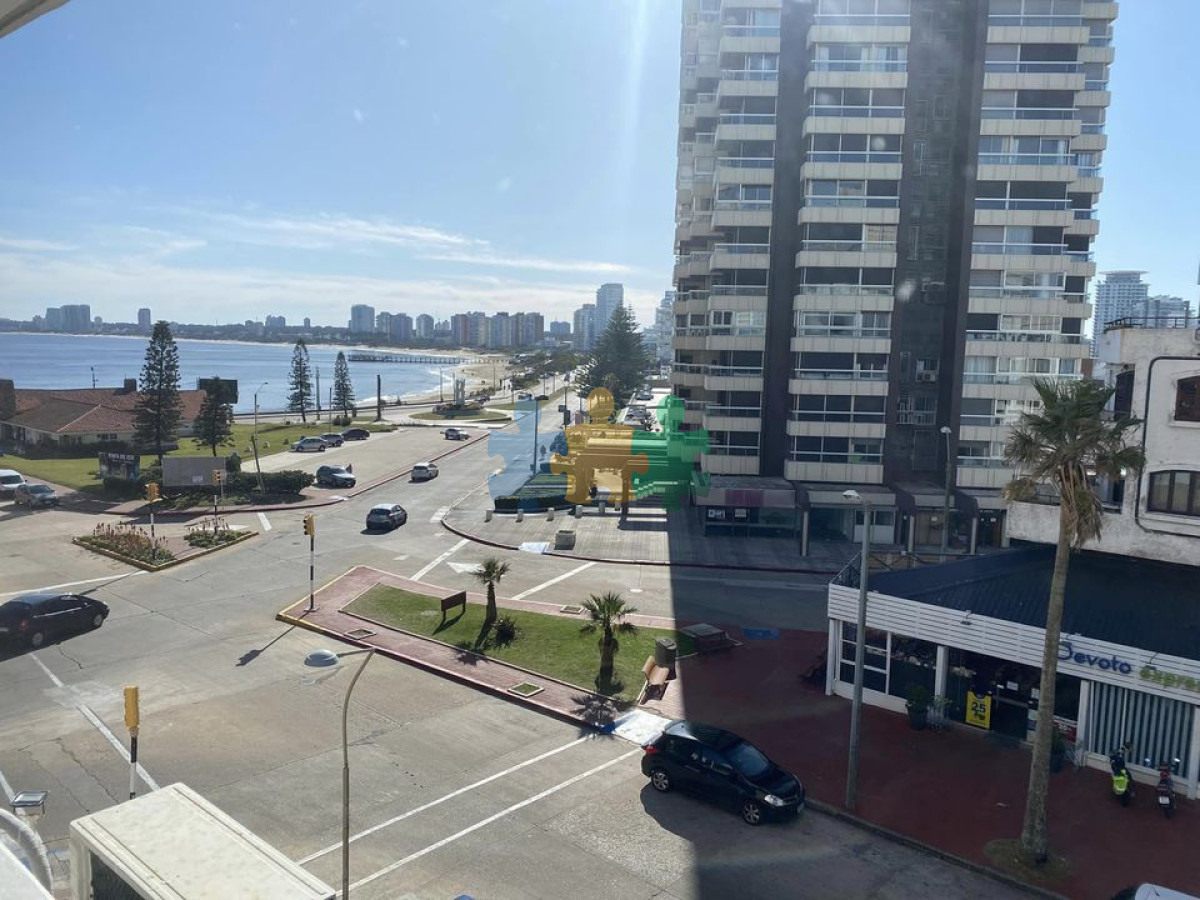 Apartamento de 1 dormitorio en Venta, parada 1 mansa a 100 metros de Gorlero   Ref : EQP5446 - GoPunta - Portal Inmobiliario de Punta del Este - Maldonado