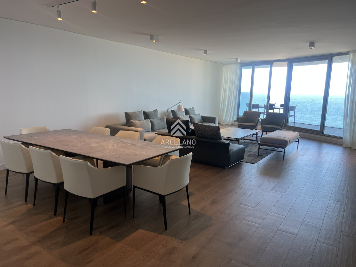 Apartamento ID.4417 - Venta apartamento 3 dormitorios y dependencia Torre trump 