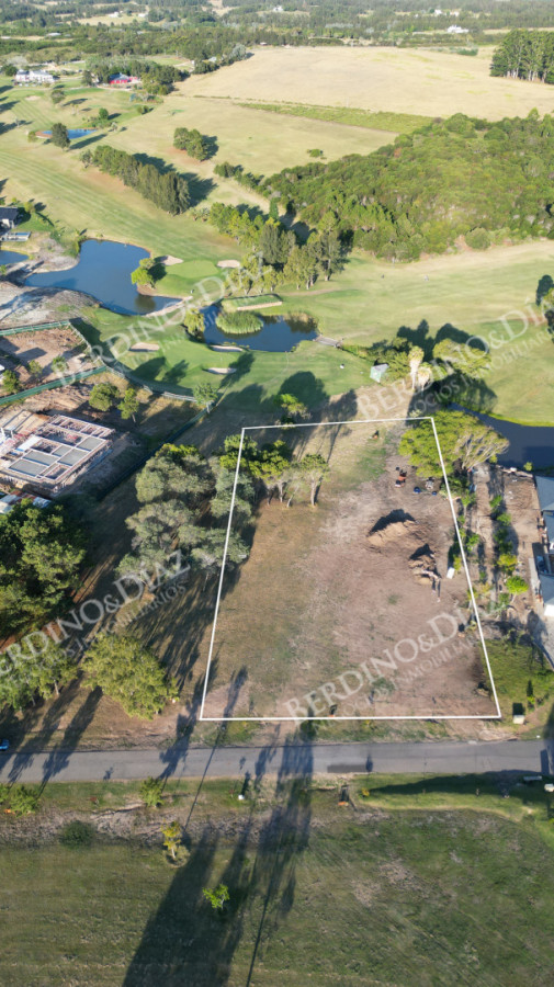 Terreno ID.3034 - Exclusivo Lote en Pueblo Mio Chacras del Golf
