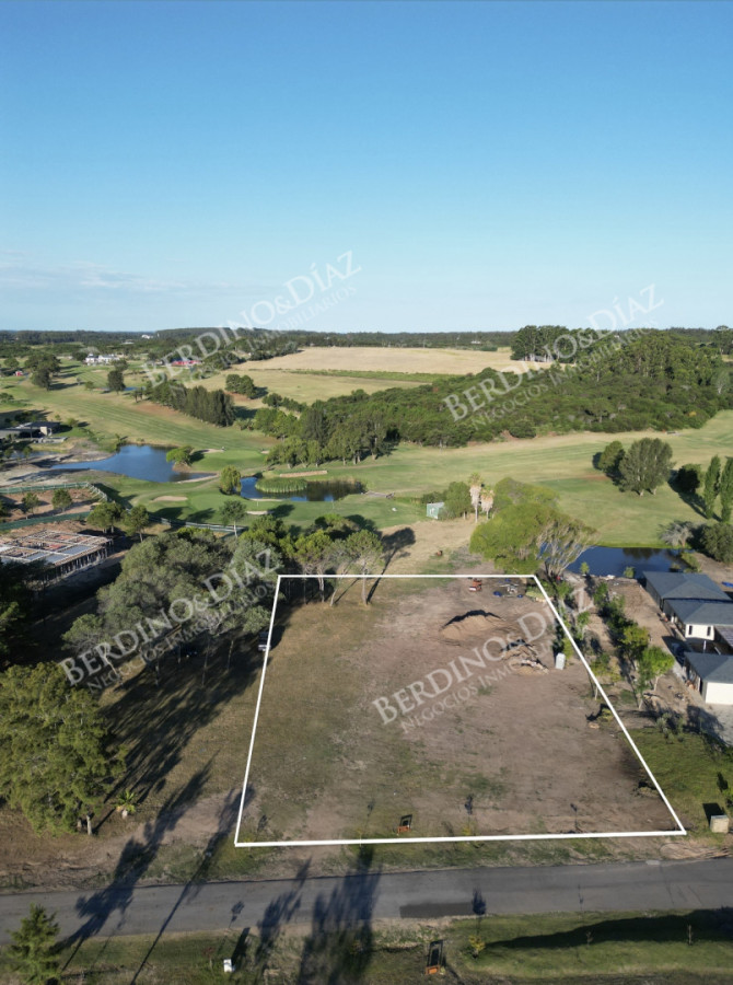 Terreno ID.3034 - Exclusivo Lote en Pueblo Mio Chacras del Golf