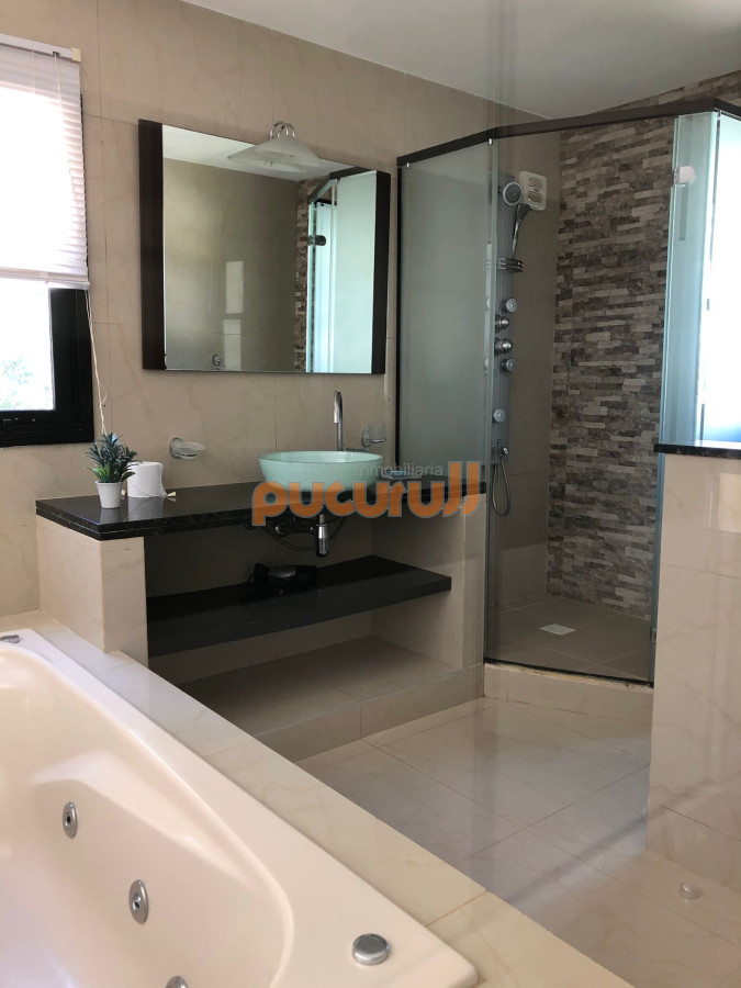 Casa ID.2061 - Hermosa casa en solana Green parck 