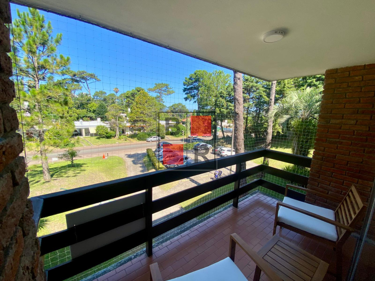 Apartamento ID.1301 - Apartamento en venta 2 dormitorios, reciclado y con garaje Mansa