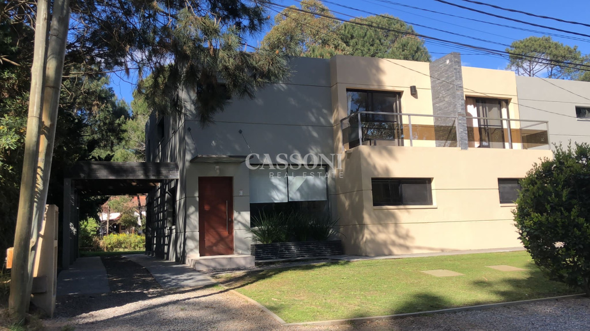 Cassoni Real Estate Casa ID.4643 - Hermosa casa en solana Green parck