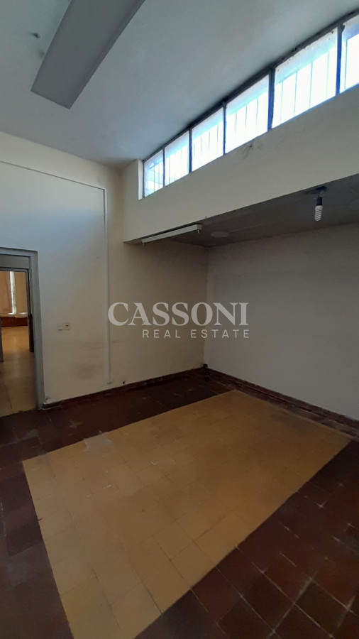 Casa ID.2988 - Edificio Ex-Juzgado; Inversión para construcción  