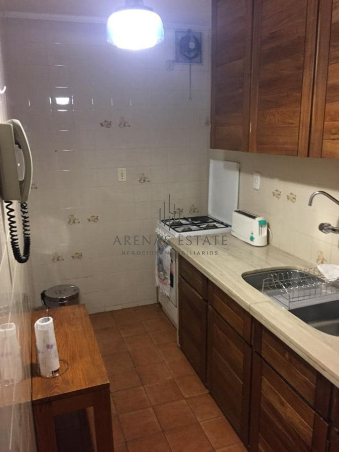 Apartamento ID.1861 - Apartamento de 1 dormitorio en Venta, parada 1 mansa a 100 metros de Gorlero