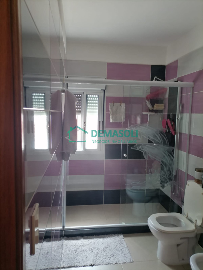 Casa ID.1026 - Excelente Casa en Pinares 3 dormitorios y garaje para 2 autos  