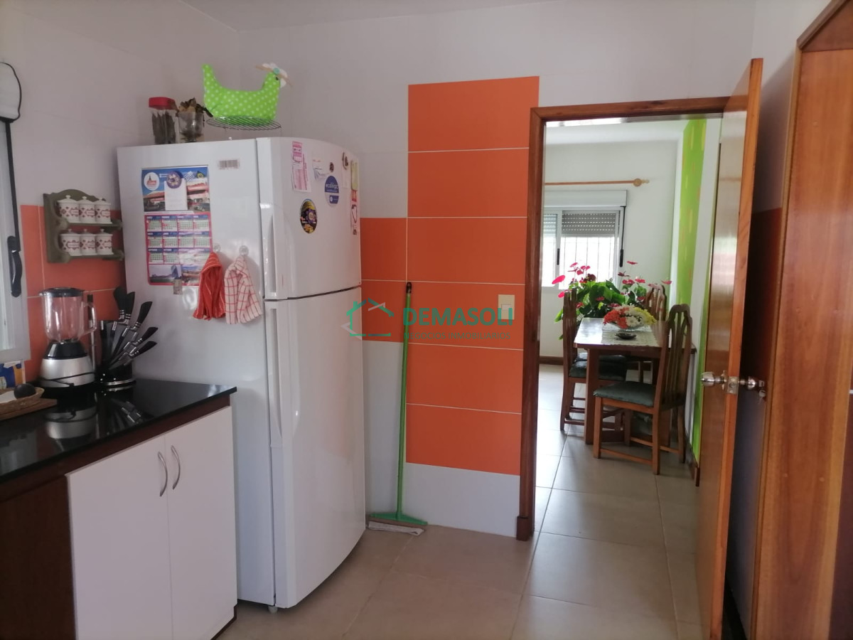 Casa ID.1026 - Excelente Casa en Pinares 3 dormitorios y garaje para 2 autos  