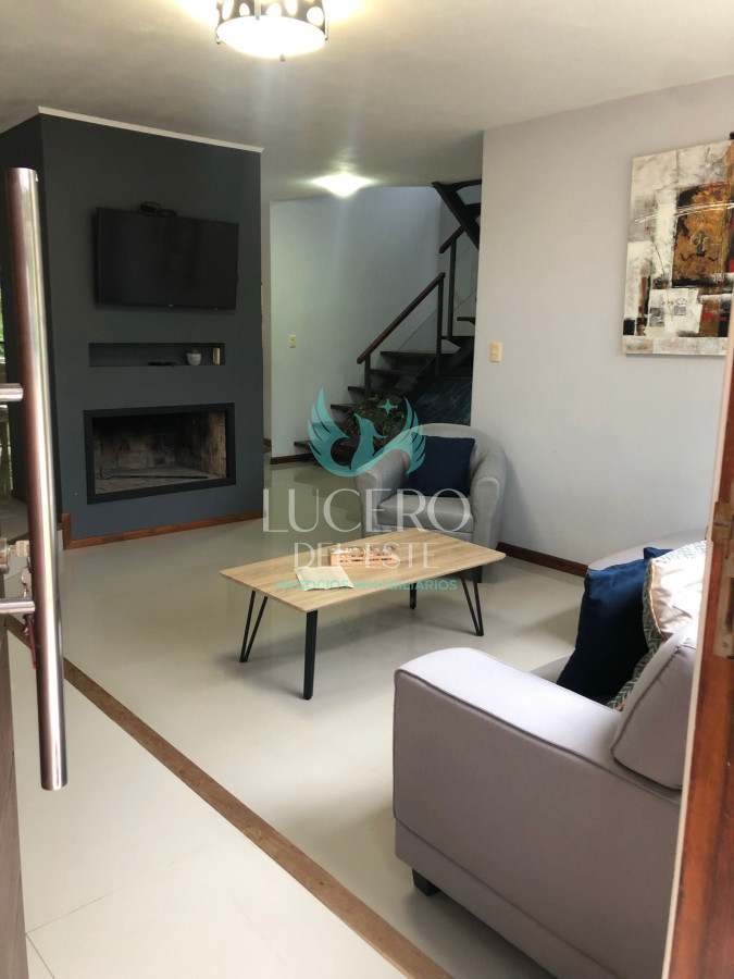 Casa ID.1504 - Hermosa casa en solana Green parck 