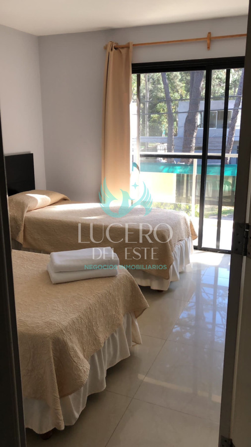 Casa ID.1504 - Hermosa casa en solana Green parck 