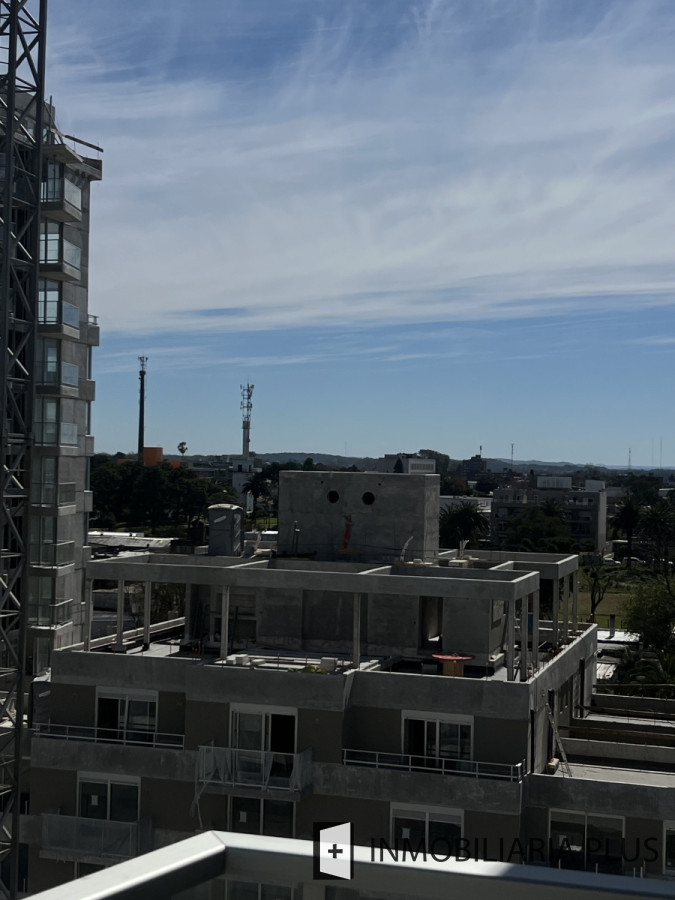Apartamento ID.1560 - Alquiler de apartamento anual 2 dormitorios en el Corazón de Maldonado
