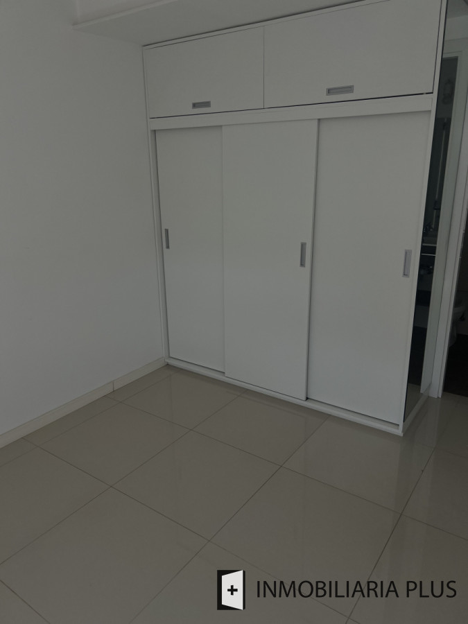 Apartamento ID.1560 - Alquiler de apartamento anual 2 dormitorios en el Corazón de Maldonado