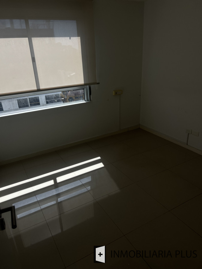 Apartamento ID.1560 - Alquiler de apartamento anual 2 dormitorios en el Corazón de Maldonado