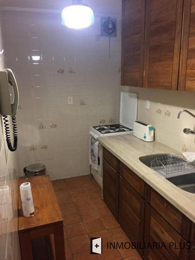 Apartamento ID.862 - Venta de Apartamento a la entrada de Punta del Este a 1 cuadra de la playa mansa y metros de Gorlero