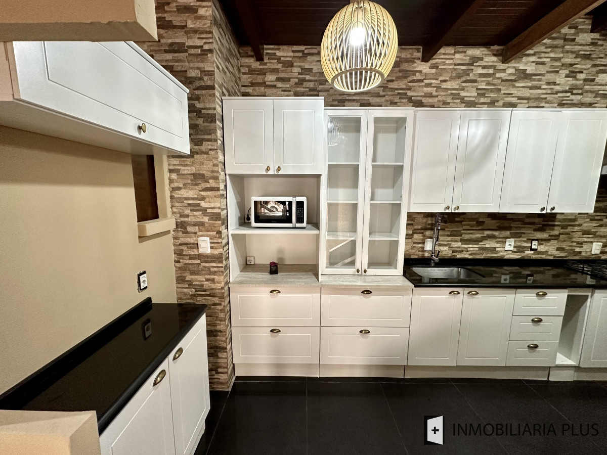 Casa ID.863 - Alquiler de Casa en Maldonado con barbacoa, parrillero, horno a leña 3 Dormitorios y más