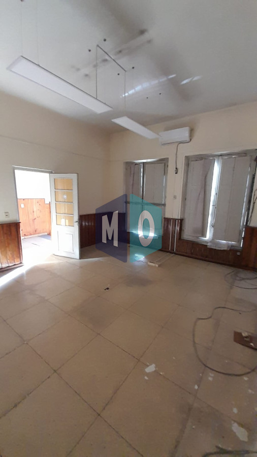 Casa ID.789 - Edificio Ex-Juzgado; Inversión para construcción  