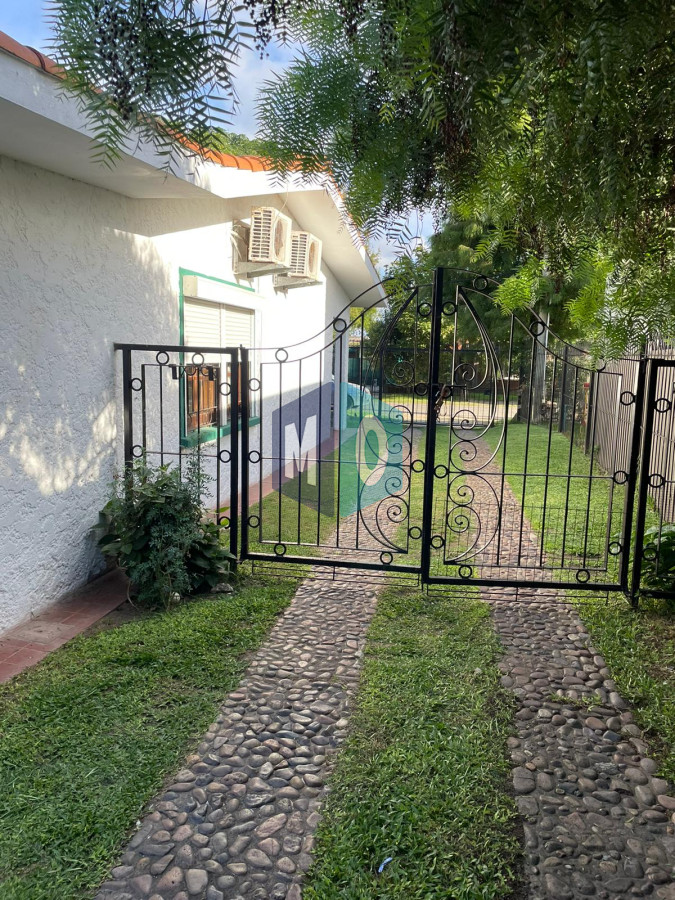 Casa ID.1041 - Casa de 3 dormitorios La Loma 