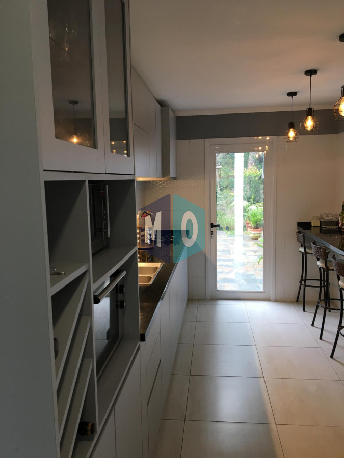 Casa ID.740 - Herosa Casa 3 dormitorios en parque Burnett 