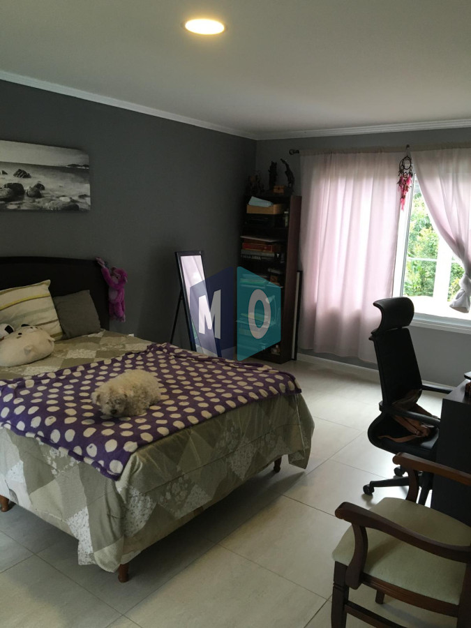 Casa ID.740 - Herosa Casa 3 dormitorios en parque Burnett 