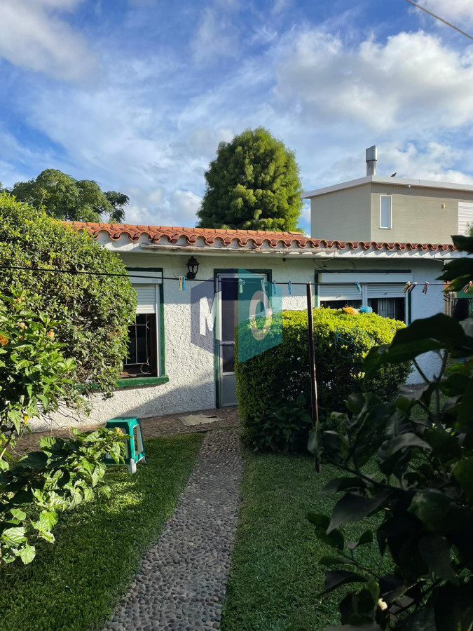 Casa ID.1041 - Casa de 3 dormitorios La Loma 