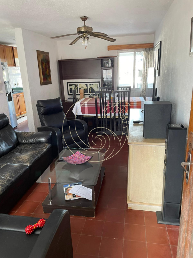 Apartamento ID.21092536 - Apartamento en venta 3 dormitorios a pasos de J. De Viana