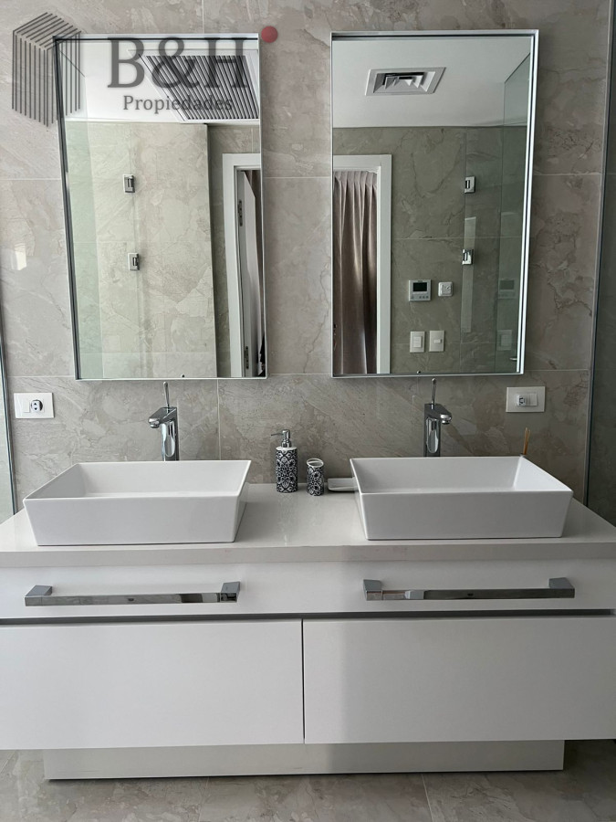 Apartamento ID.7990 - Apartamento en Punta del Este, Brava