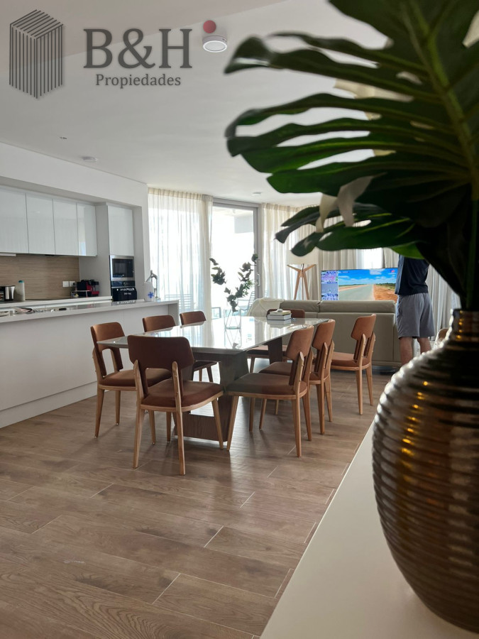 Apartamento ID.7990 - Apartamento en Punta del Este, Brava