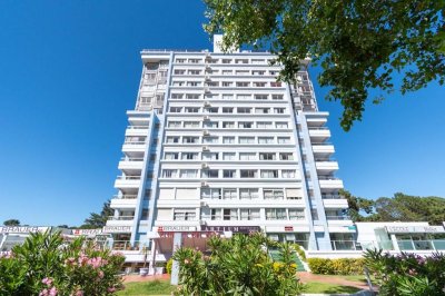 Apartamento Ideal para renta, piso alto, alquilado