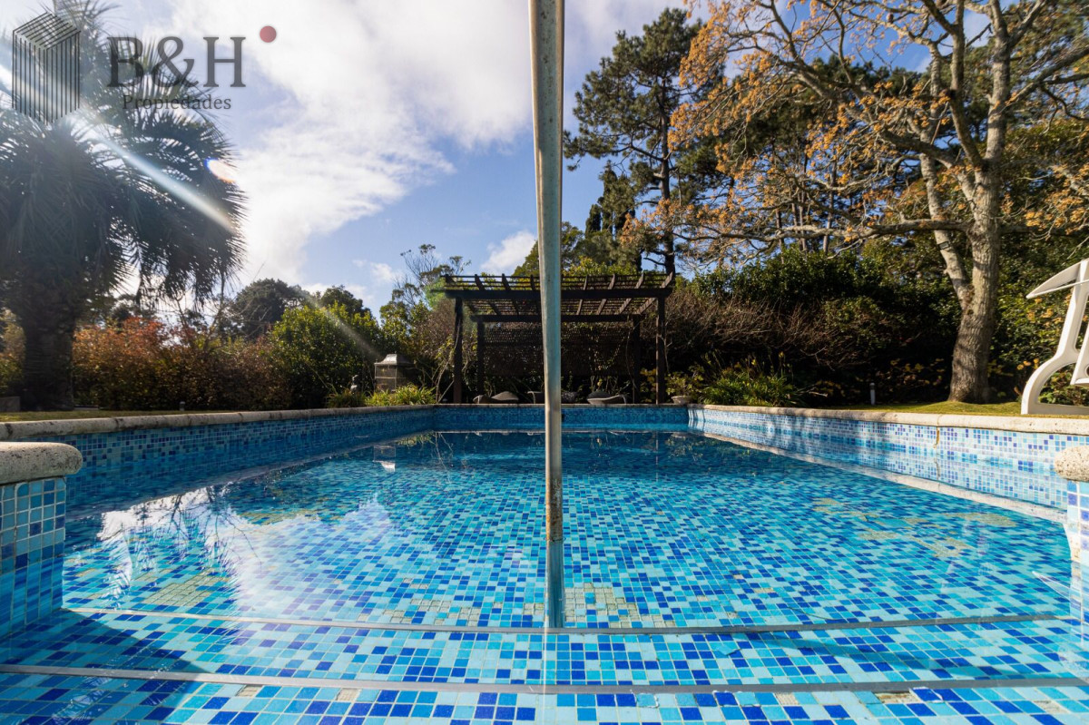 Casa ID.6007 - Casa en  Cantegril PUNTA DEL ESTE