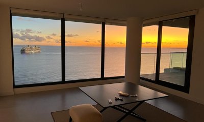 Apartamento en venta piso 15 frente al mar !!