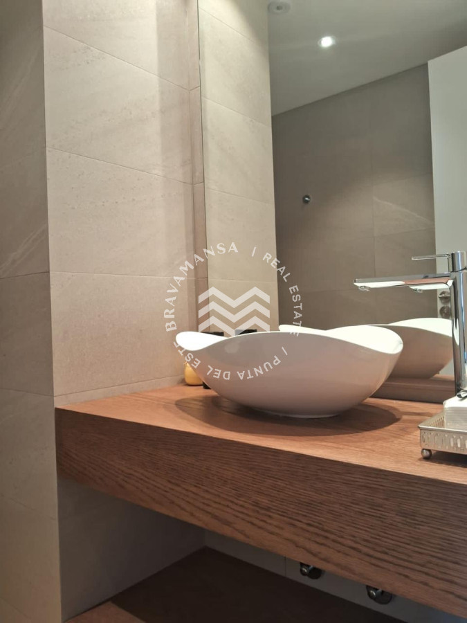 Apartamento ID.544 - Alquiler anual 1 dormitorio Torre Trump 