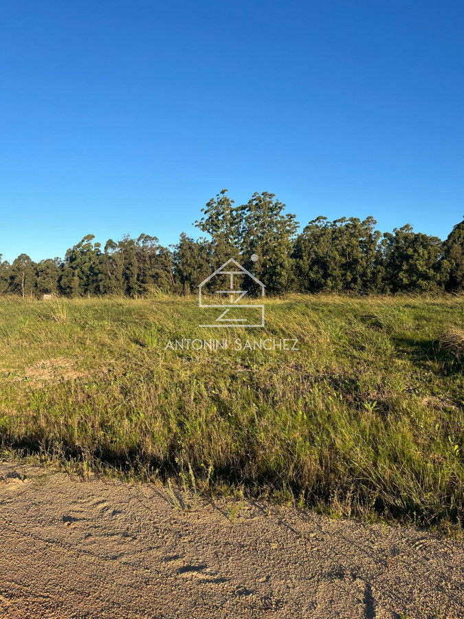 Terreno ID.2433 - Exelente terreno en venta de 300 m2