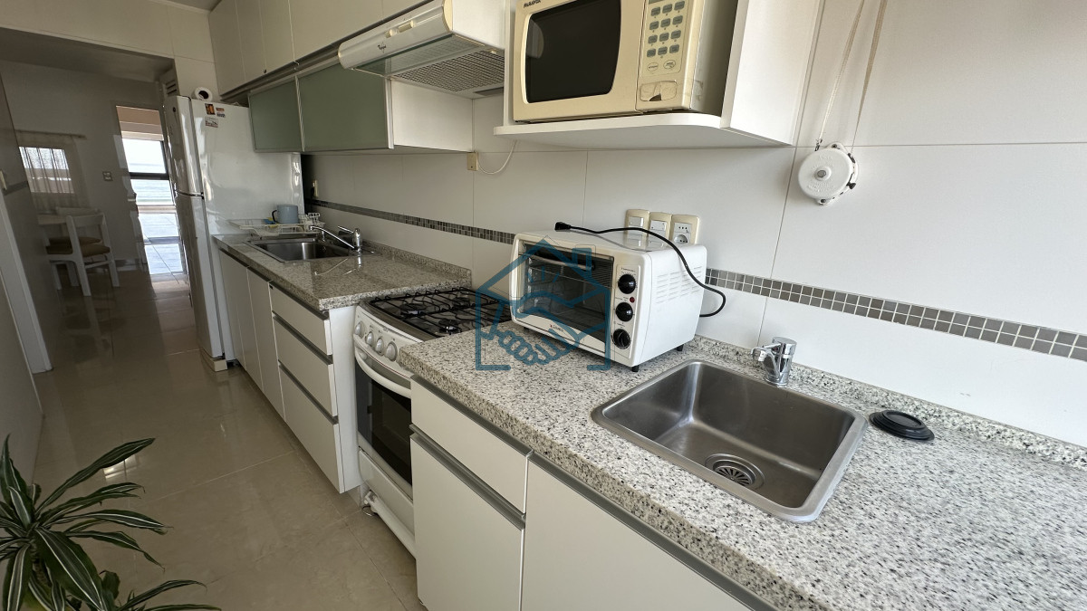 Apartamento ID.1383/Increíble-Depto.-Reciclado-a-Metros-del-Mar!!-3-Dor.-más-Dependencia-!! - Increíble Depto. Reciclado a Metros del Mar!! 3 Dor. más Dependencia !!