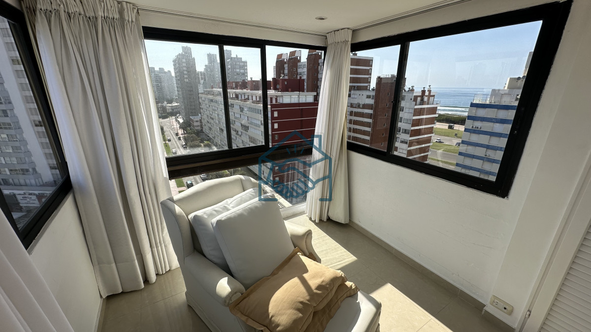 Apartamento ID.1383/Increíble-Depto.-Reciclado-a-Metros-del-Mar!!-3-Dor.-más-Dependencia-!! - Increíble Depto. Reciclado a Metros del Mar!! 3 Dor. más Dependencia !!