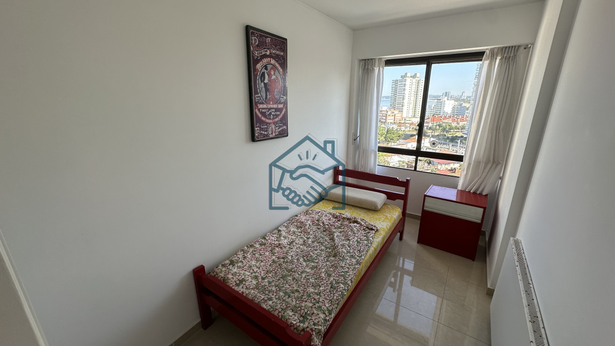 Apartamento ID.1383/Increíble-Depto.-Reciclado-a-Metros-del-Mar!!-3-Dor.-más-Dependencia-!! - Increíble Depto. Reciclado a Metros del Mar!! 3 Dor. más Dependencia !!