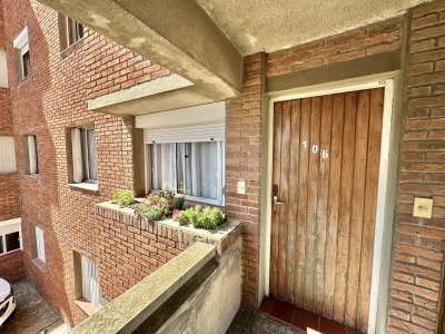 Apartamento ID.1311/Apartamento-en-venta-3-dormitorios-a-pasos-de-J.-De-Viana - Apartamento en venta 3 dormitorios a pasos de J. De Viana