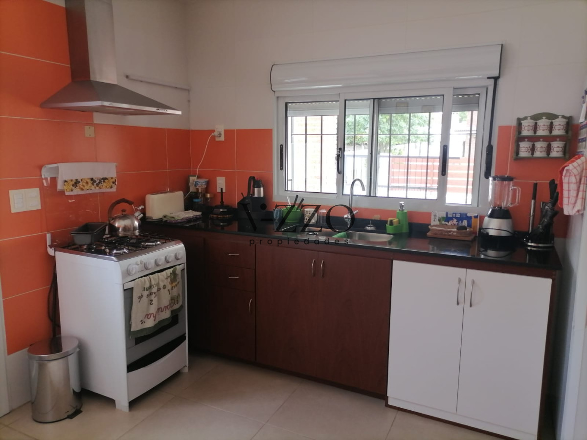 Casa ID.727/Excelente-Casa-en-pinares-3-dormitorios-y-garaje-para-2-autos-- - Excelente Casa en pinares 3 dormitorios y garaje para 2 autos  