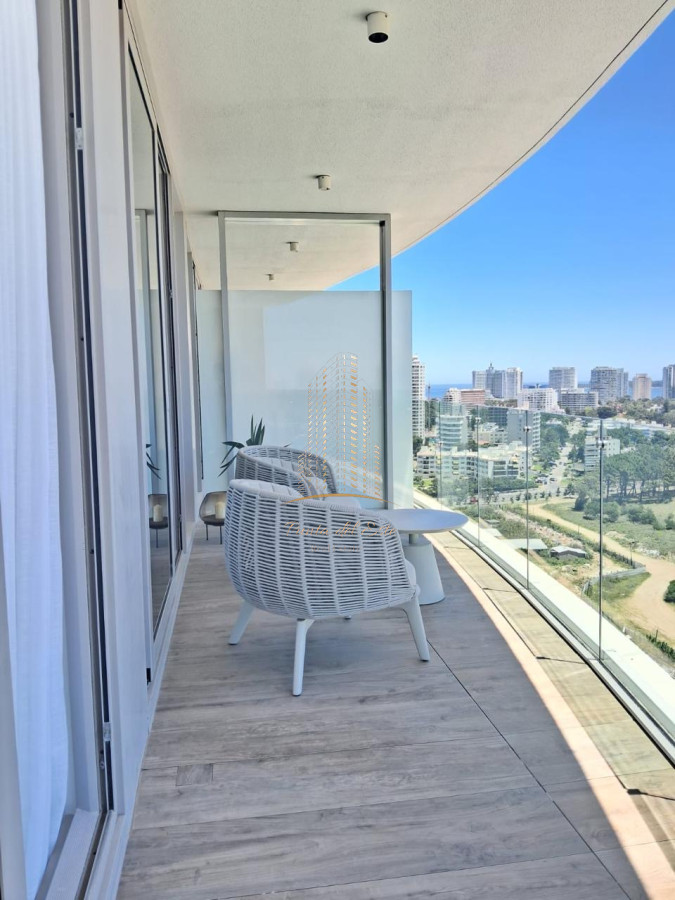 Apartamento ID.837 - Alquiler anual 1 dormitorio Torre Trump , Punta del Este