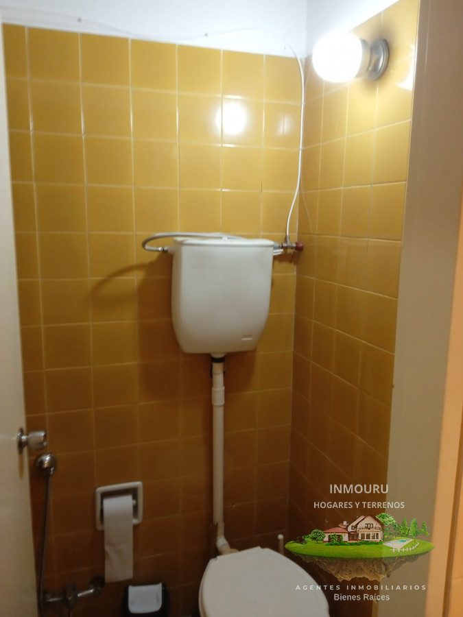 Local Comercial ID.824 - Amplio local frente a Parque Villa Biarritz