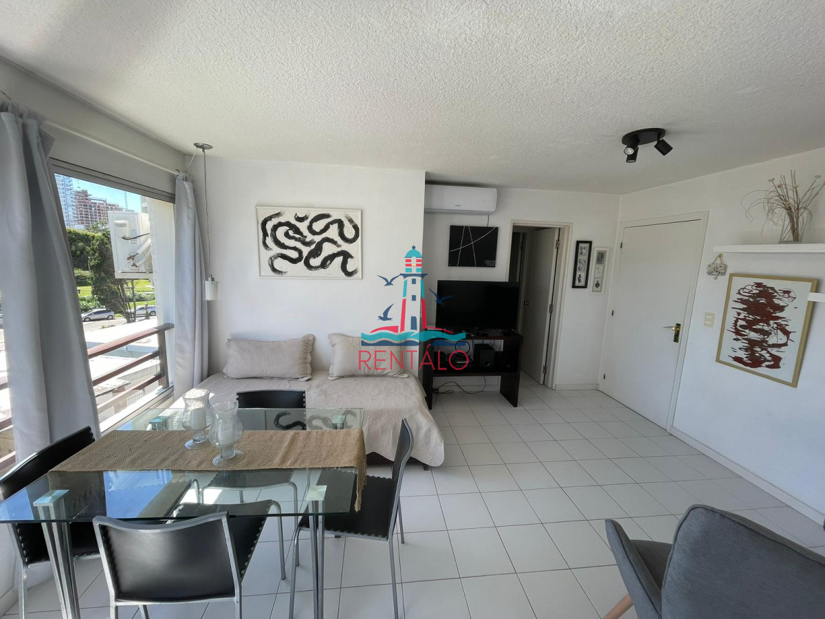 Apartamento ID.437 - Apartamento en venta de 1 dormitorio en Punta del este OPORTUNIDAD
