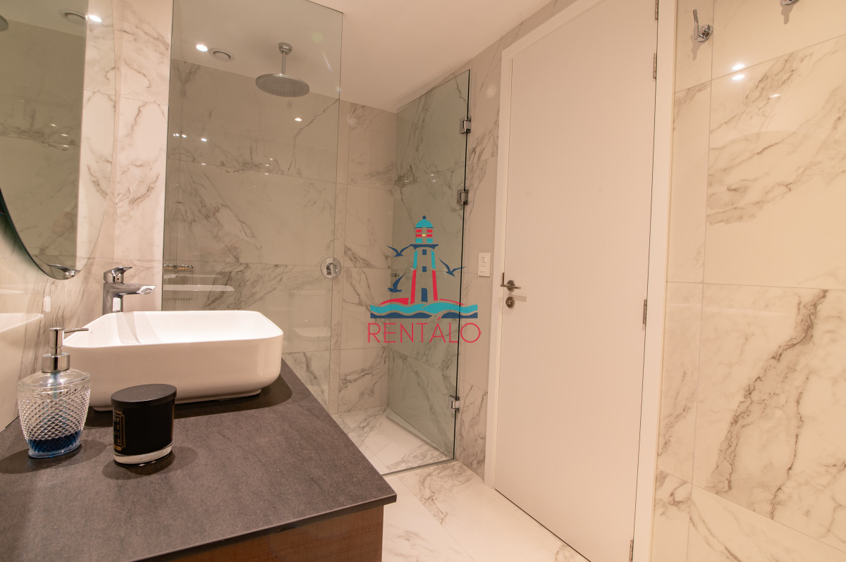 Apartamento ID.530 - Apartamento en venta Venentian OPORTUNIDAD